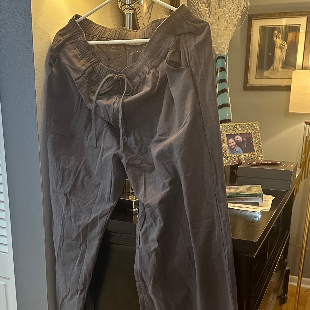 Men's Gray scrubs